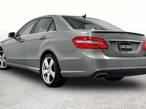 Used 2010 Mercedes-Benz E 350 Sedan image 12