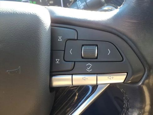 Used 2021 Cadillac XT6 Premium Luxury image 30