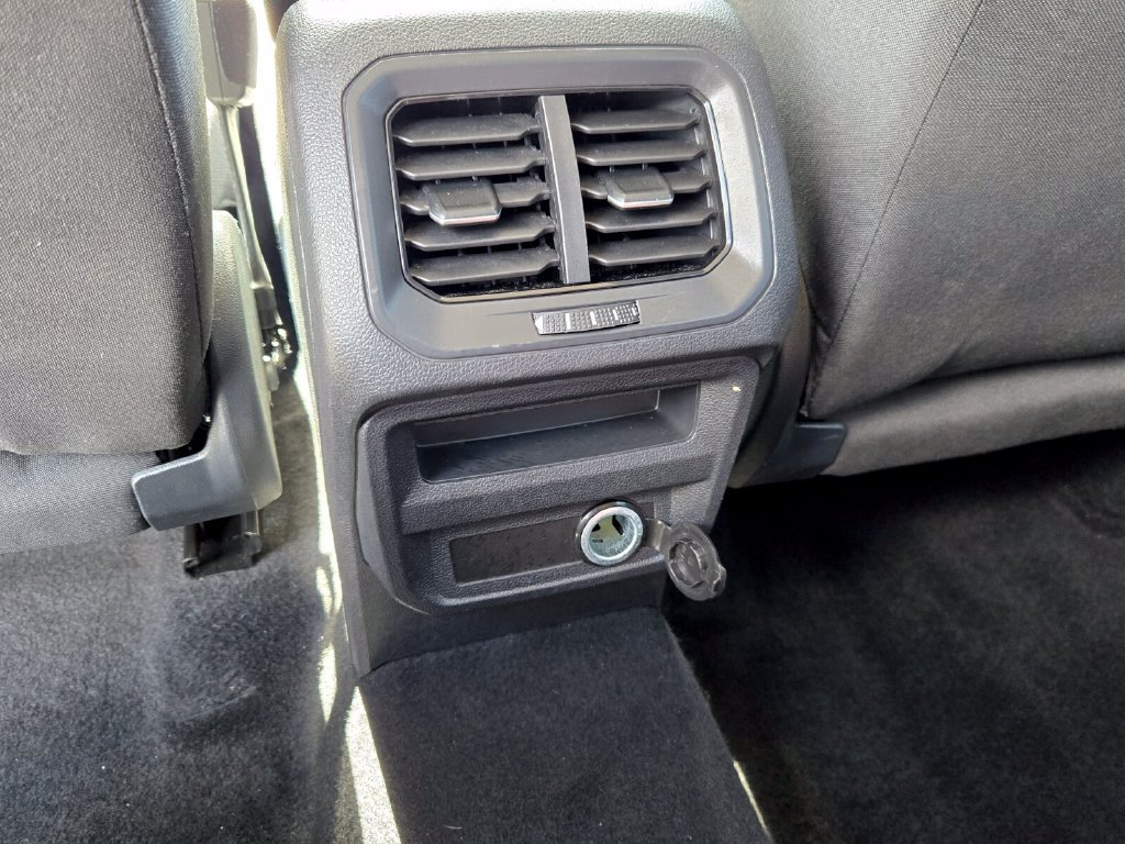 Certified 2024 Volkswagen Tiguan S FWD image 15