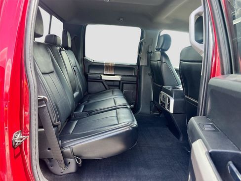 Used 2019 Ford F150 Lariat w/ Equipment Group 502A Luxury AWD/4WD image 28