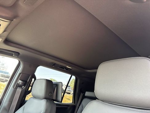 Used 2026 Chevrolet Tahoe Z71 w/ Z71 Off-Road Package AWD/4WD image 24