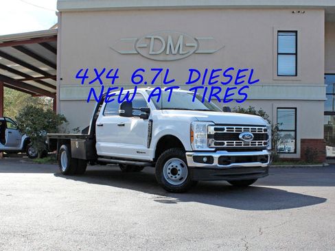 Used 2024 Ford F350 XL w/ XL Chrome Package AWD/4WD image 2
