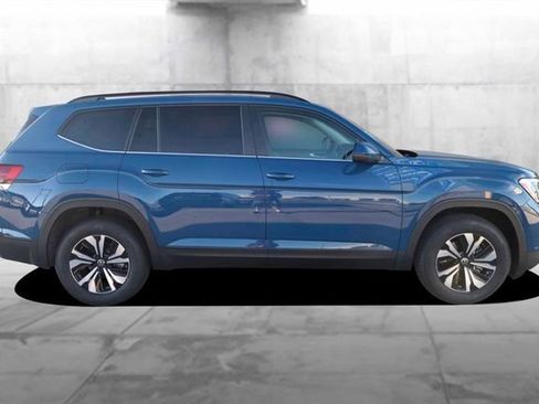 New 2026 Volkswagen Atlas SE image 5