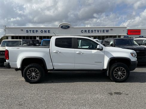 Used 2019 Chevrolet Colorado ZR2 image 4