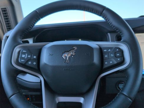 New 2025 Ford Bronco Badlands w/ Sasquatch Package image 21