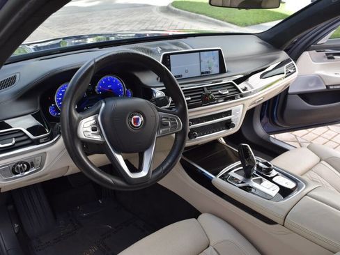 Used 2017 BMW ALPINA B7 xDrive image 42