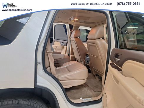 Used 2011 GMC Yukon Denali image 10