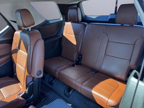 Used 2020 Chevrolet Traverse High Country image 22