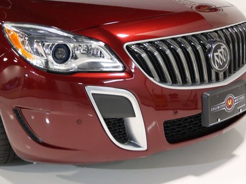 Used 2017 Buick Regal GS w/ Driver Confidence Package #2 image 22