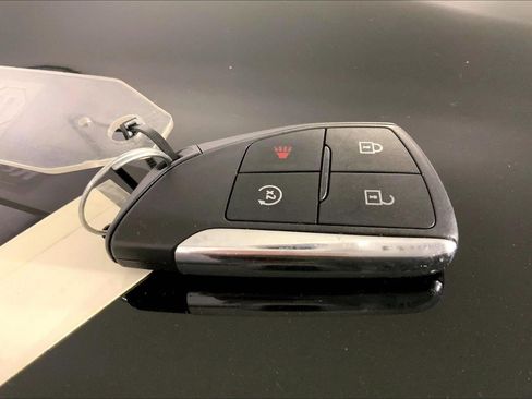 Used 2025 Chevrolet Equinox LT FWD image 12