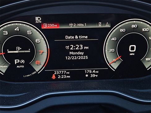 Used 2023 Audi Q5 2.0T Premium Plus w/ Premium Plus Package image 11