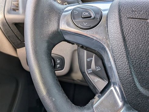 Used 2020 Ford Transit Connect XLT image 16