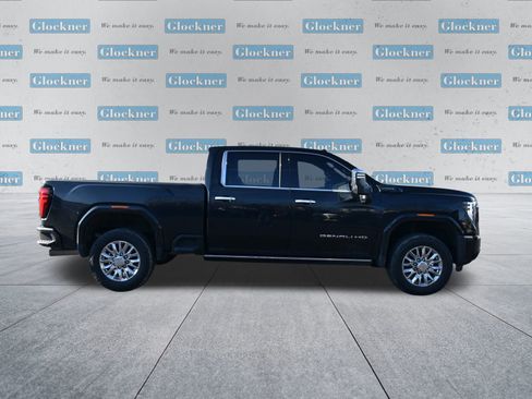 Used 2024 GMC Sierra 2500 Denali Ultimate image 4