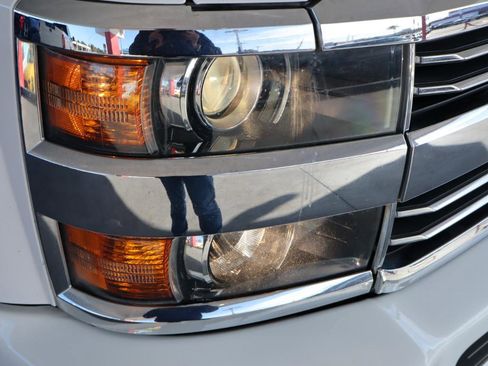 Used 2017 Chevrolet Silverado 2500 High Country w/ Duramax Plus Package image 47