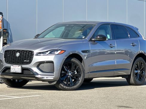 Used 2025 Jaguar F-PACE R-Dynamic S image 1
