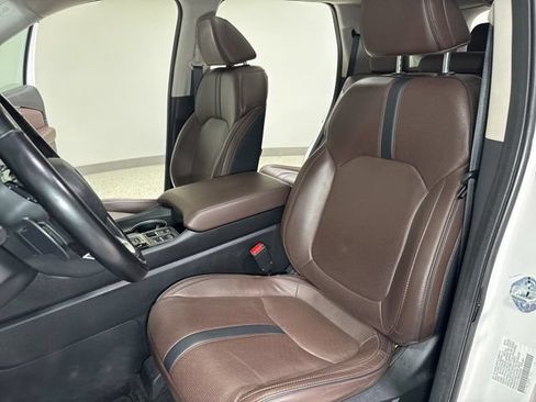 Used 2023 Honda Pilot Elite image 17