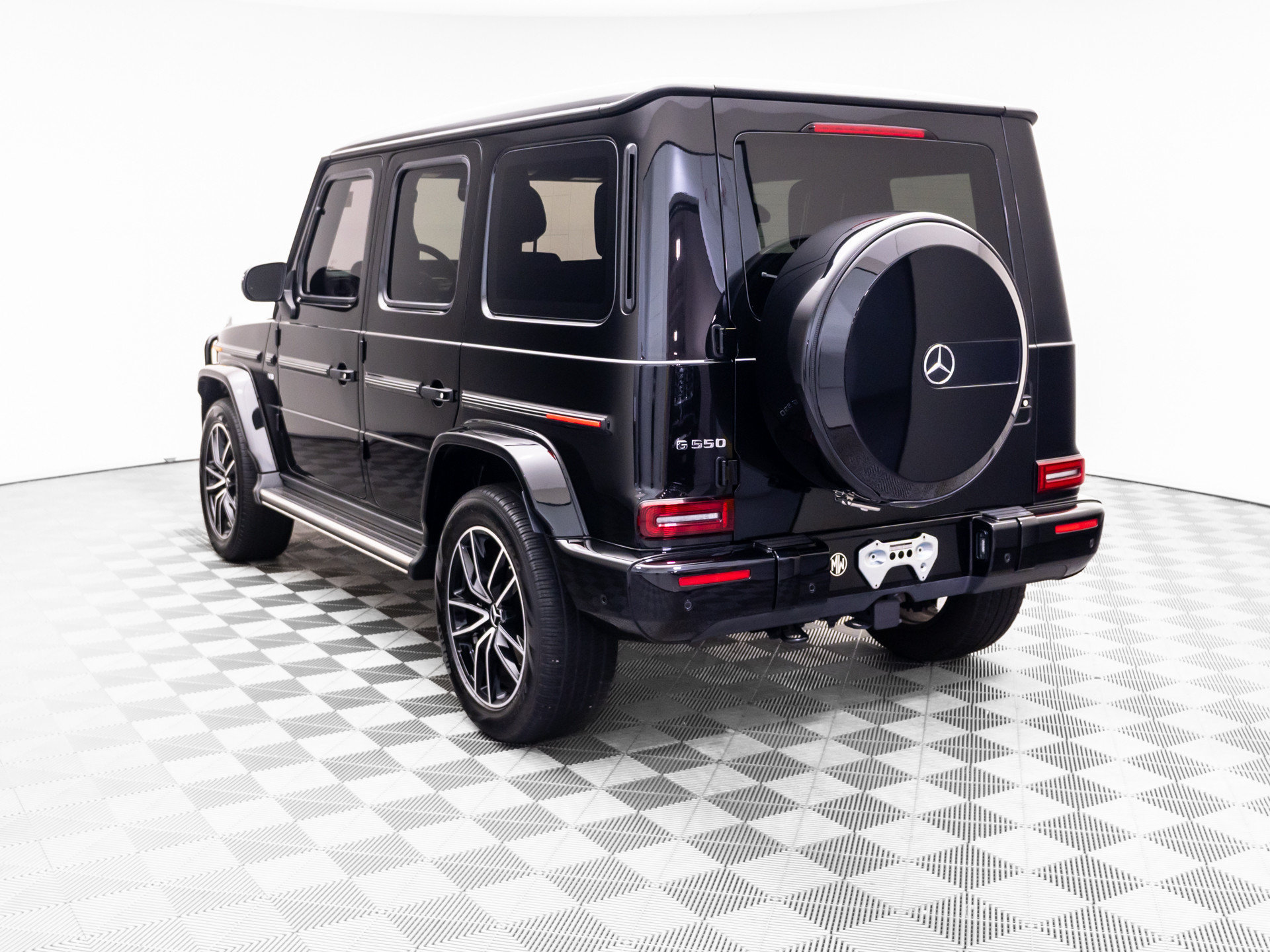 Used 2021 Mercedes-Benz G 550 image 3