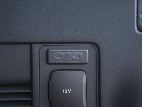 New 2025 Ford Expedition Platinum w/ Driver's Package image 13