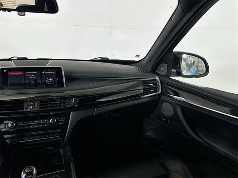 Used 2018 BMW X5 M w/ Executive Package image 17