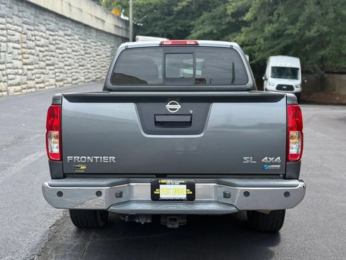 Used 2017 Nissan Frontier SL AWD/4WD image 8