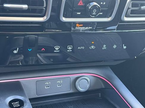 New 2026 Nissan Sentra SV w/ SV Convenience Package FWD image 19