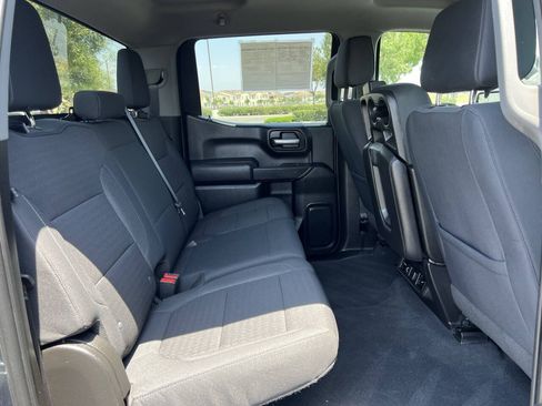 Used 2021 Chevrolet Silverado 1500 LT RWD image 22