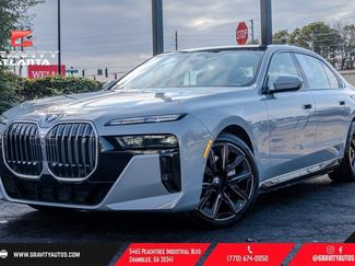 Used 2023 BMW i7 xDrive60 w/ Executive Package 2 video 1