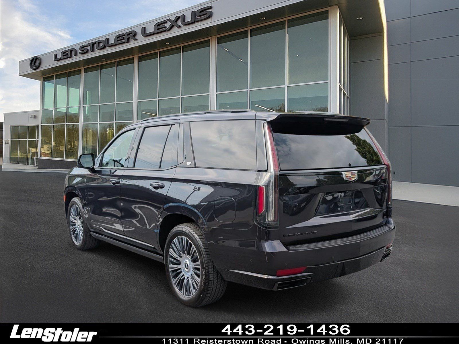 Used 2022 Cadillac Escalade Sport Platinum AWD/4WD image 5