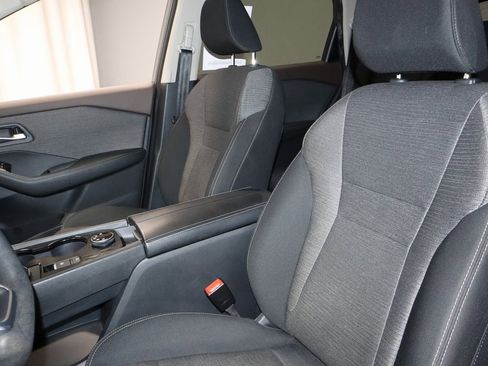 Certified 2023 Nissan Rogue SV image 28