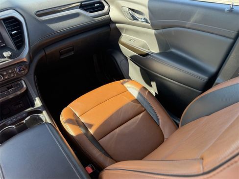 Used 2020 GMC Acadia AT4 w/ Driver Alert Package II image 29