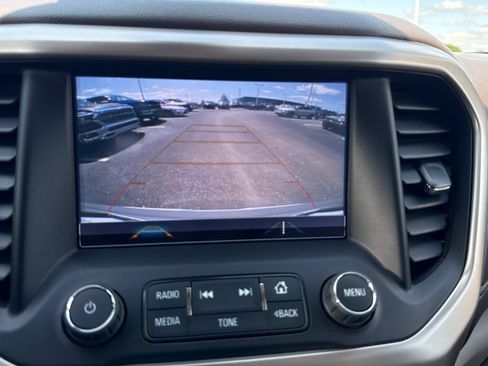 Used 2018 GMC Acadia Denali w/ LPO, Cargo Package FWD image 23