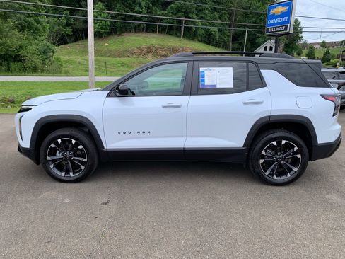 Used 2026 Chevrolet Equinox RS FWD image 19