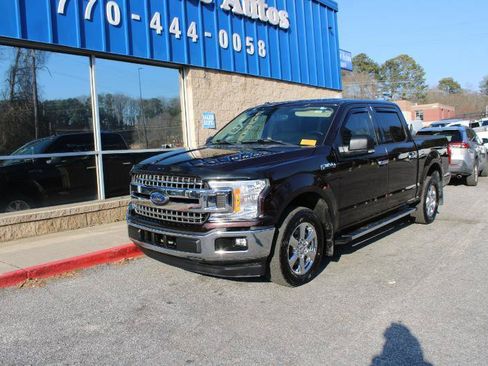 Used 2018 Ford F150 XLT w/ Equipment Group 302A Luxury RWD image 3