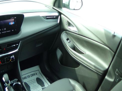 Used 2025 Buick Encore GX Preferred FWD image 14