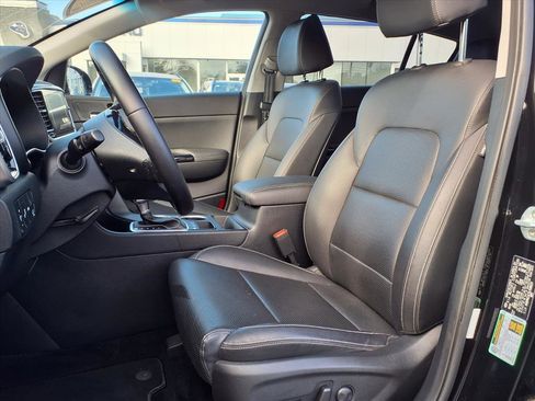 Used 2020 Kia Sportage EX image 14