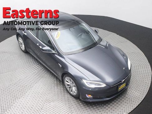 Used 2018 Tesla Model S 75D AWD/4WD image 3