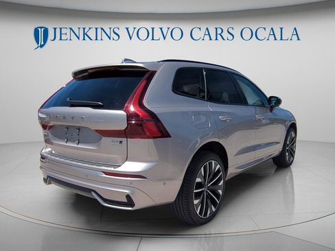 New 2026 Volvo XC60 B5 Ultra w/ Protection Package Premier image 3