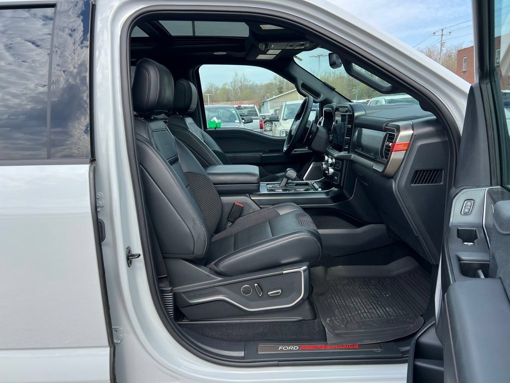 Used 2023 Ford F150 Raptor AWD/4WD image 24