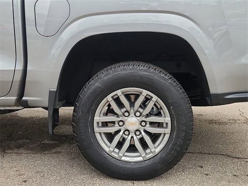 Used 2023 Chevrolet Colorado LT w/ LT Convenience Package image 31