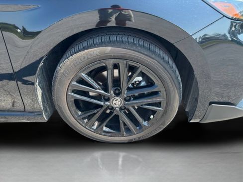 Used 2026 Toyota Camry SE FWD image 33