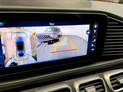 Used 2024 Mercedes-Benz GLE 53 AMG 4MATIC Coupe image 27