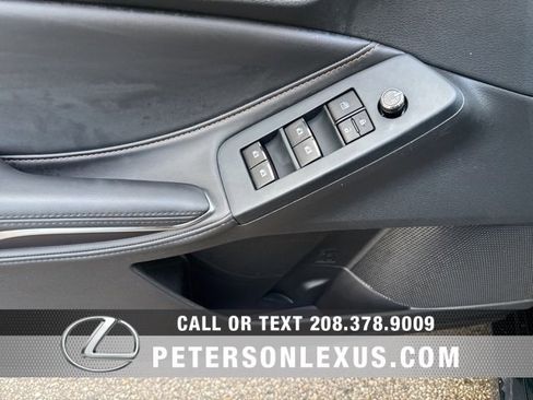 Used 2022 Toyota Avalon XSE image 21
