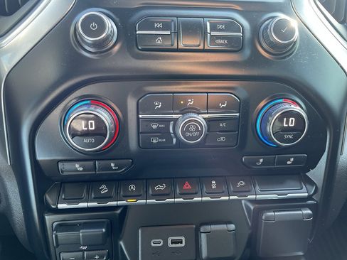 Used 2019 Chevrolet Silverado 1500 RST w/ All-Star Edition image 38