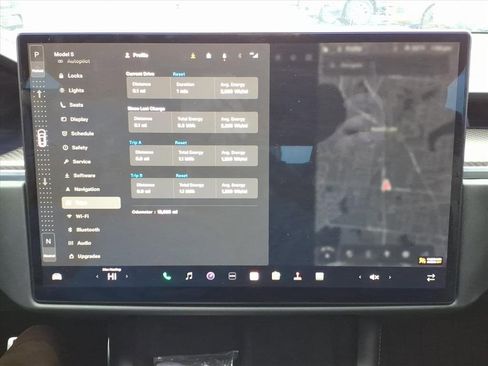 Used 2021 Tesla Model S Plaid image 22