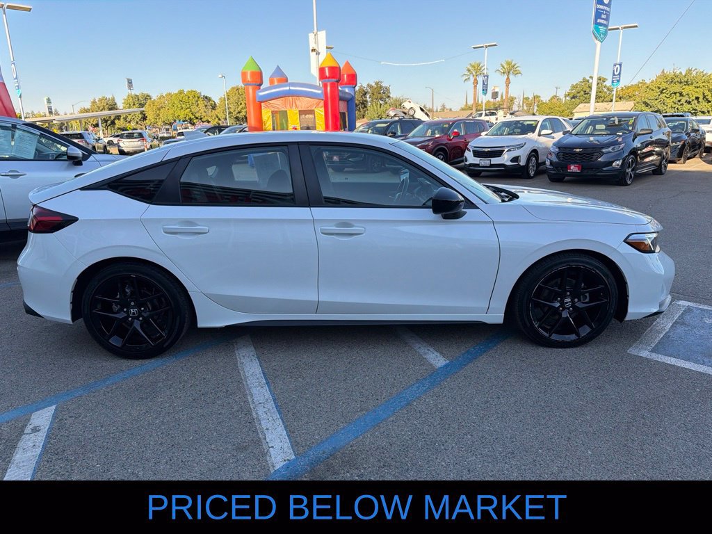 Used 2025 Honda Civic Sport image 4