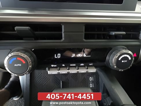 Used 2024 Toyota Tacoma TRD Off-Road AWD/4WD image 22