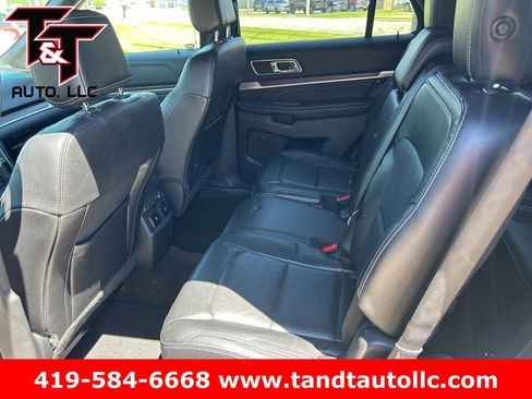 Used 2016 Ford Explorer Limited w/ Equipment Group 301A AWD/4WD image 6