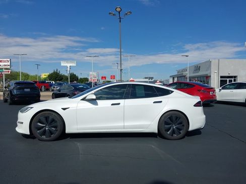 Used 2022 Tesla Model S AWD/4WD image 4