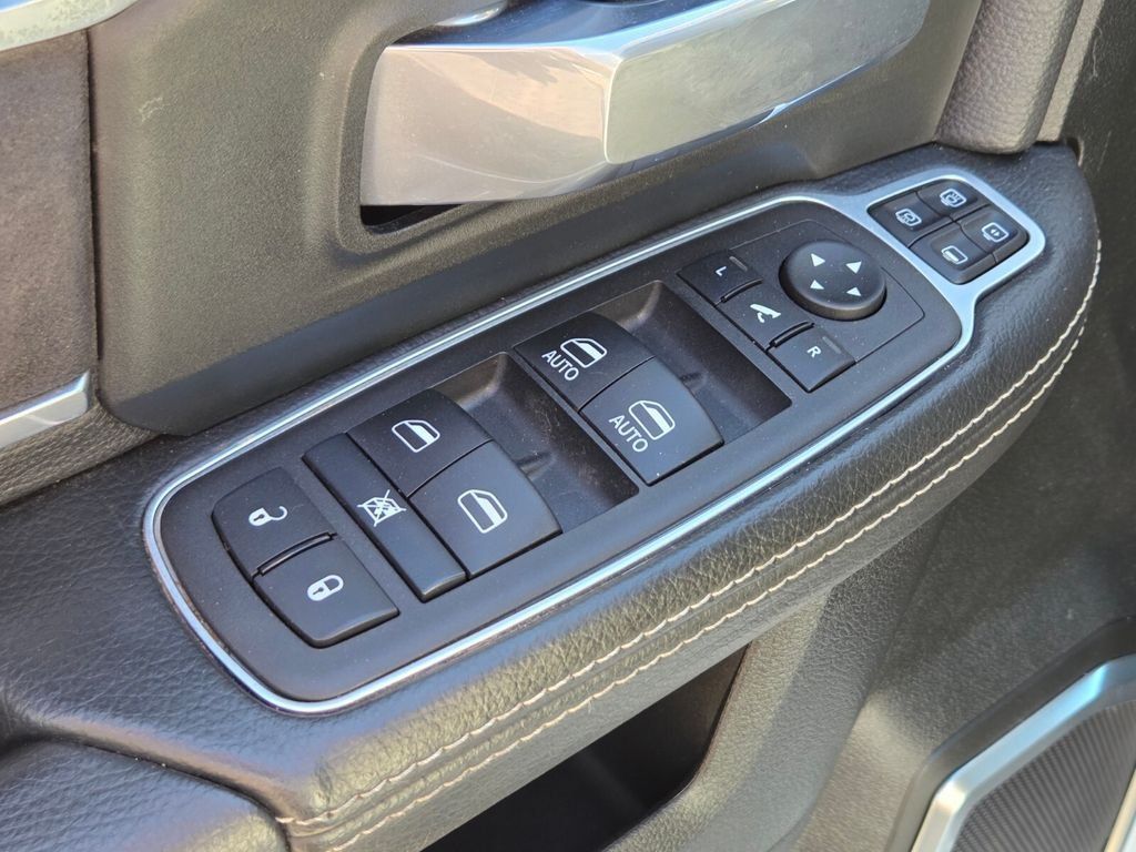 Used 2024 RAM 2500 Laramie w/ Safety Group AWD/4WD image 22