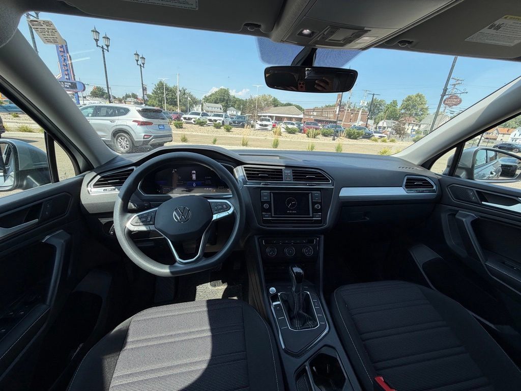 Used 2023 Volkswagen Tiguan S FWD image 10
